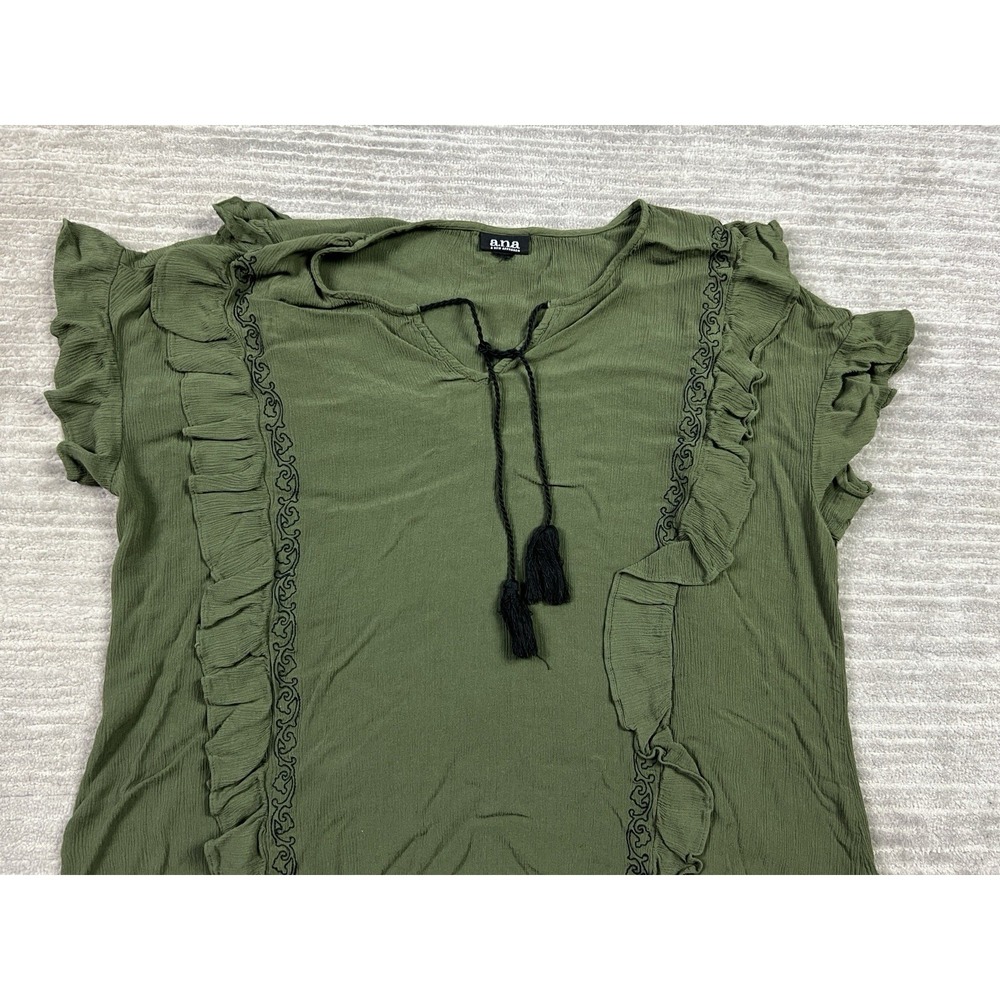 a.n.a A New Approach Top Womens XL Green Short Sleeve Blouse Ruffle - Picture 2 of 11